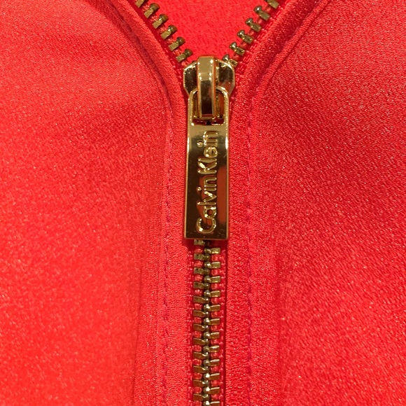 Calvin Klein Size L Coral Roll Tab Blouse - Picture 5 of 10